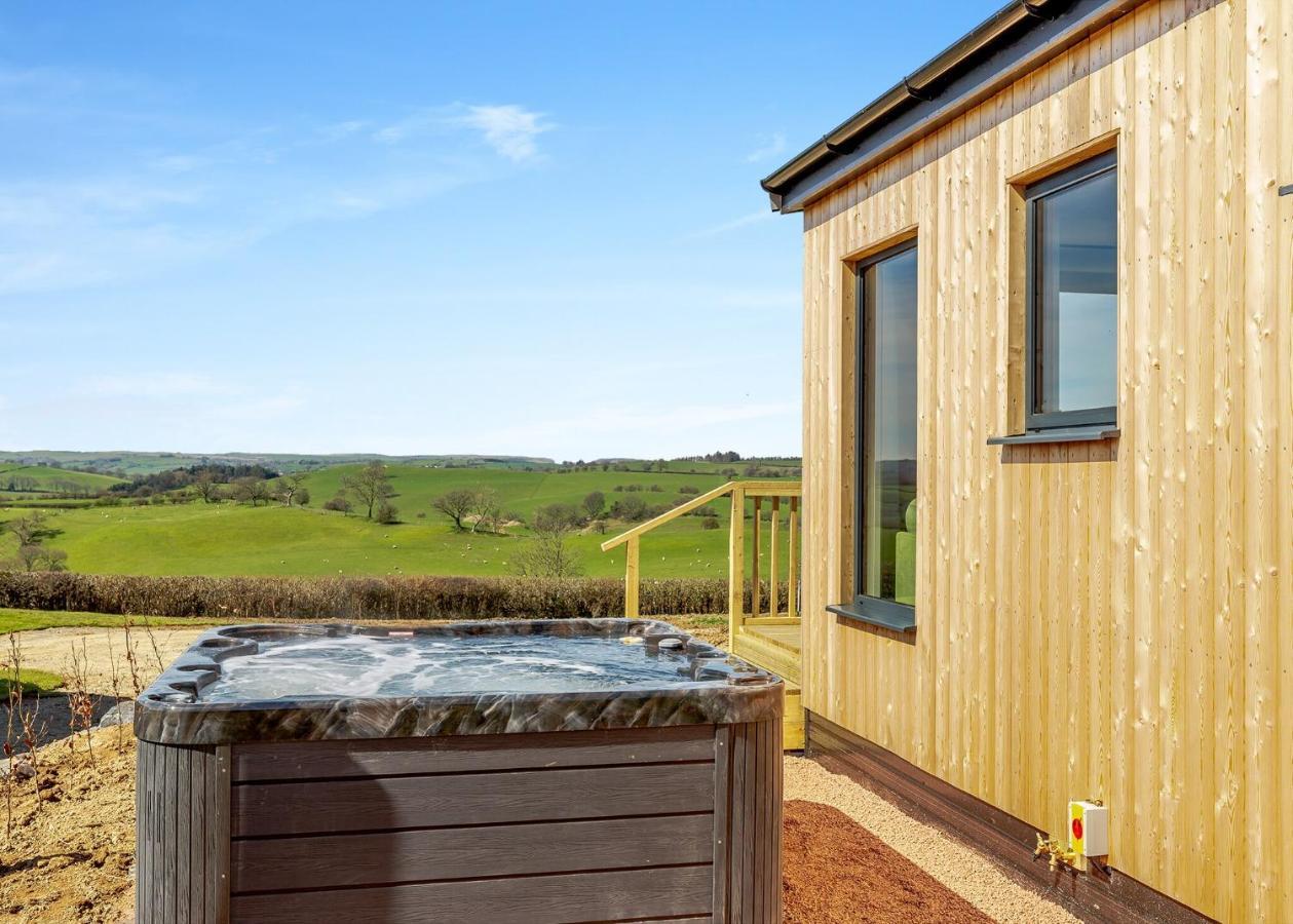 Belan View Lodges Welshpool Exterior photo